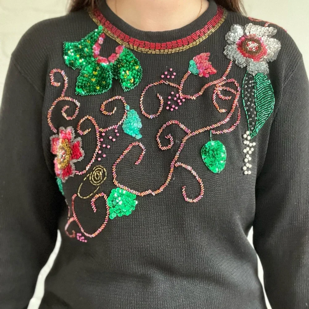 VINTAGE Women’s Sweater Sequins Embellished Festive Knit Size Large - Picture 9 of 12